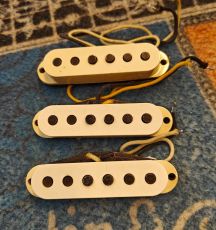 FENDER CUSTOM SHOP '60 STRATO SET Oulu