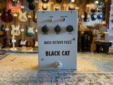 BLACK CAT BASS OCTAVE FUZZ 