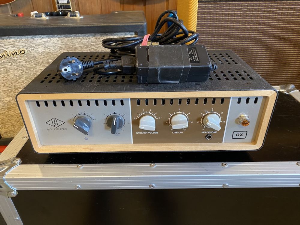 Universal Audio OX Amp Top Box - 配信機器・PA機器・レコーディング機器