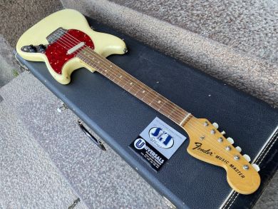 FENDER MUSICMASTER 1971