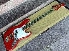 NUUTINEN JAZZ BASS 1986