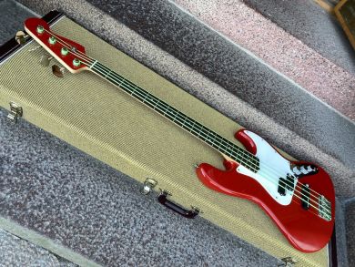 NUUTINEN JAZZ BASS 1986