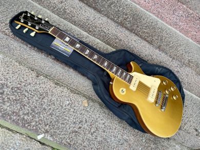 GIBSON LES PAUL DELUXE 1975