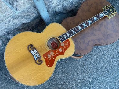 GIBSON 1957 SJ-200 AN 2022 