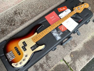 FENDER AMERICAN ULTRA II PRECISION BASS®, Ultraburst