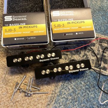 SEYMOUR DUNCAN QUARTER POUND JAZZ BASS SET