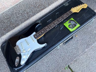 SQUIER JV STRATOCASTER 1983