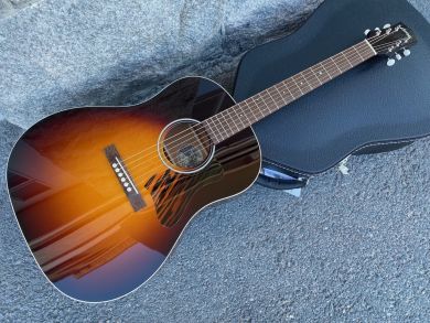 COLLINGS CJ-35