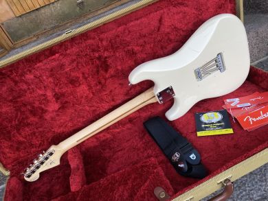 FENDER JIMMIE VAUGHAN TEX MEX STRATOCASTER 2022