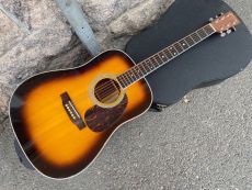 MARTIN CUSTOM D 2001