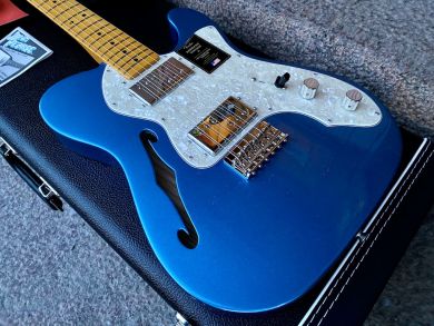 FENDER AMERICAN VINTAGE II 1972 TELECASTER THINLINE, Lake Placid Blue