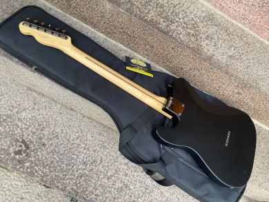 FENDER MIJ LIMITED HYBRID II TELECASTER NOIR 2024