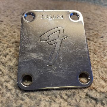 FENDER NECK PLATE 1965