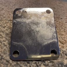 FENDER NECK PLATE 1965