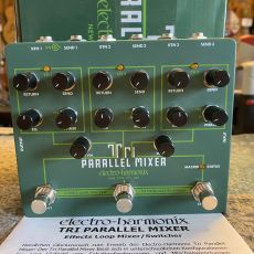 ELECTRO-HARMONIX TRI PARALLEL MIXER