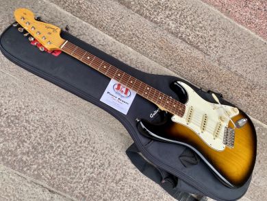 FENDER STRATOCASTER 1966/2006