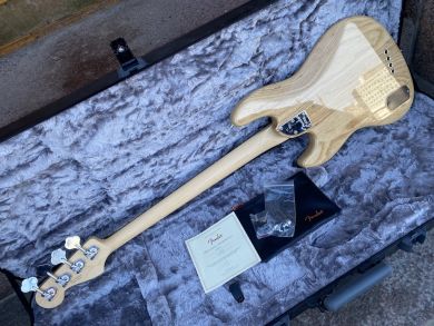 FENDER AMERICAN ELITE JAZZ BASS 2018