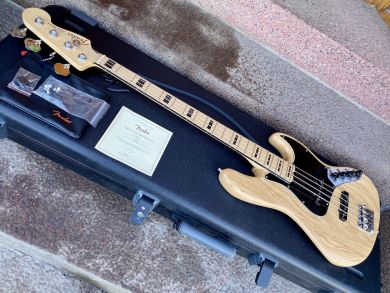 FENDER AMERICAN ELITE JAZZ BASS 2018