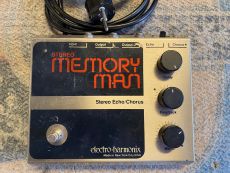 ELECTRO-HARMONIX STEREO MEMORY MAN 1981