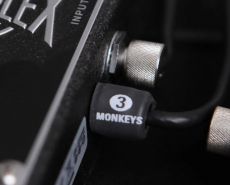 3 MONKEYS SOLDERLESS 2.1MM DC PLUG + HEATSHRINK